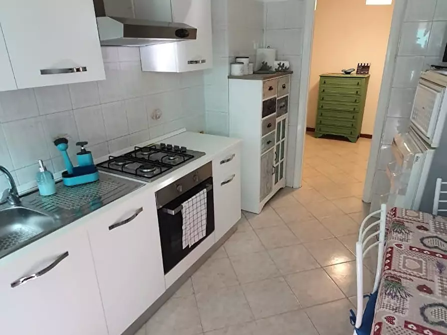 Immagine 3 di Camera in affitto  in Via Caio Sulpicio a Roma