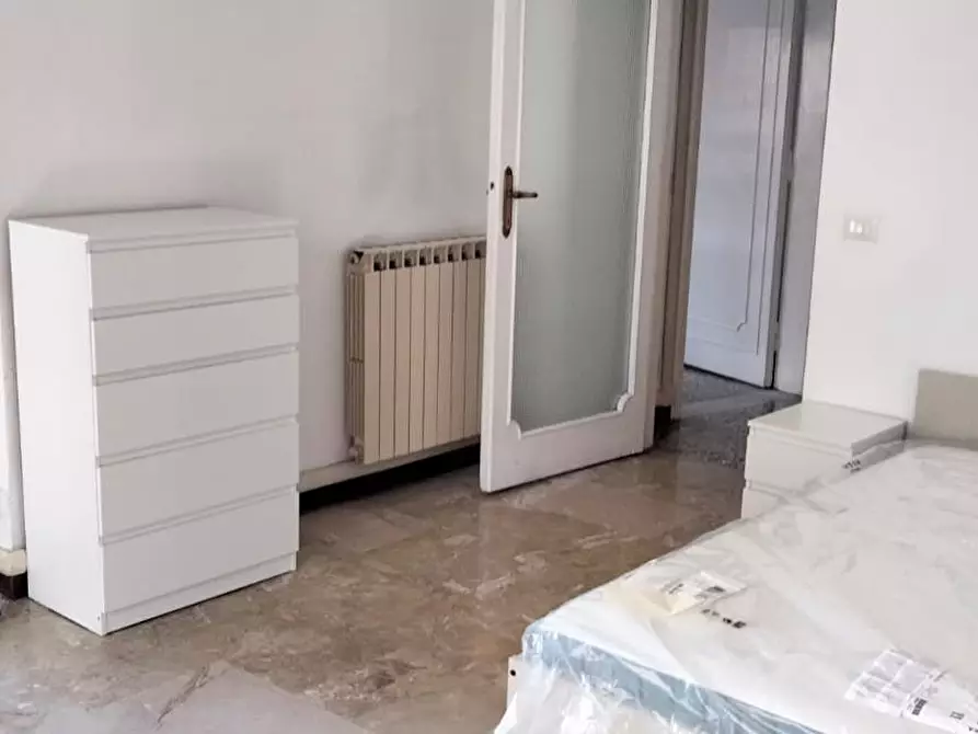 Immagine 6 di Camera in affitto  in Via Carlo Bartolomeo Piazza a Roma