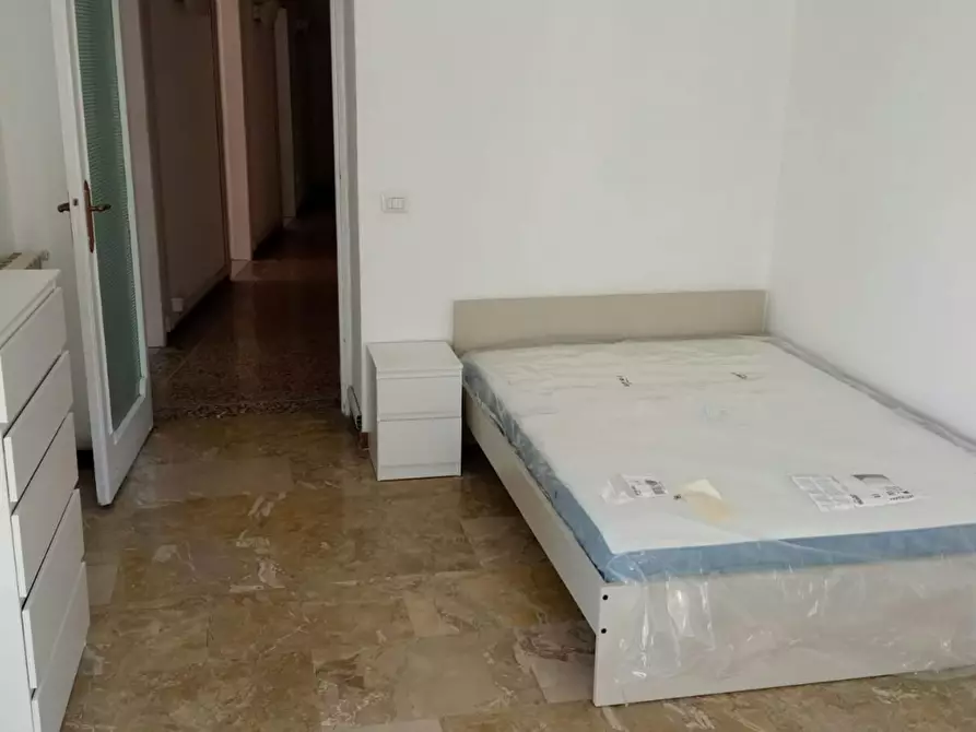 Immagine 3 di Camera in affitto  in Via Carlo Bartolomeo Piazza a Roma