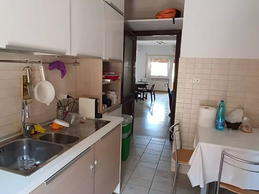 Immagine 10 di Camera in affitto  in Via Portuense a Roma