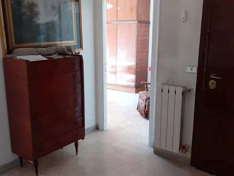 Immagine 9 di Camera in affitto  in Via Cipriano Facchinetti a Roma