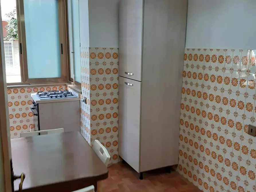 Immagine 8 di Camera in affitto  in Via Macedonia a Roma