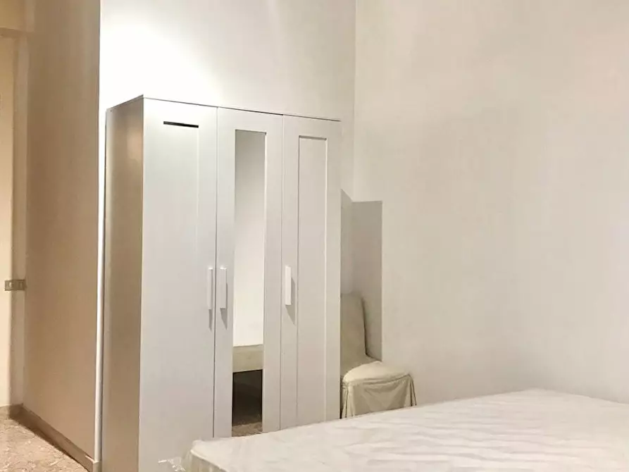 Immagine 1 di Camera in affitto  in Via Nocera Umbra a Roma