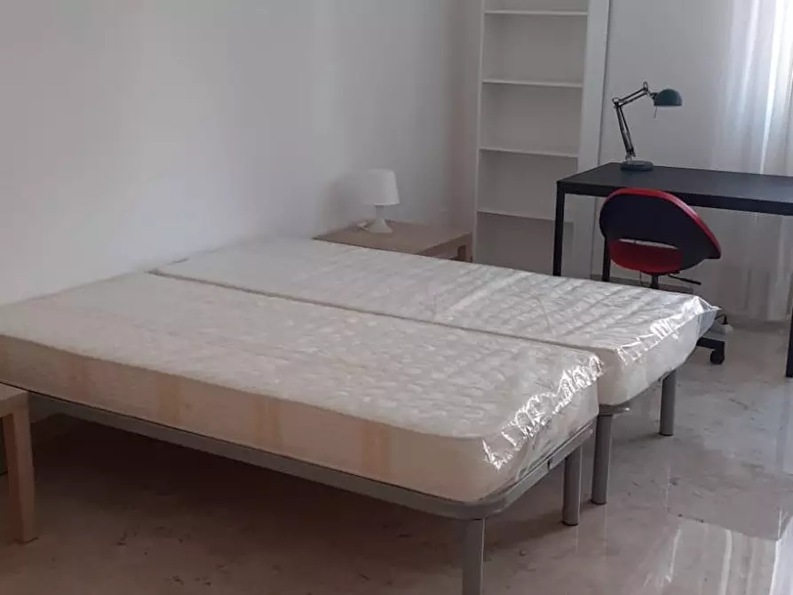 Immagine 4 di Camera in affitto  in Via Bartolomeo Dusi a Roma