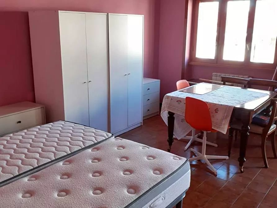Immagine 1 di Camera in affitto  in Via Leonardo Greppi a Roma