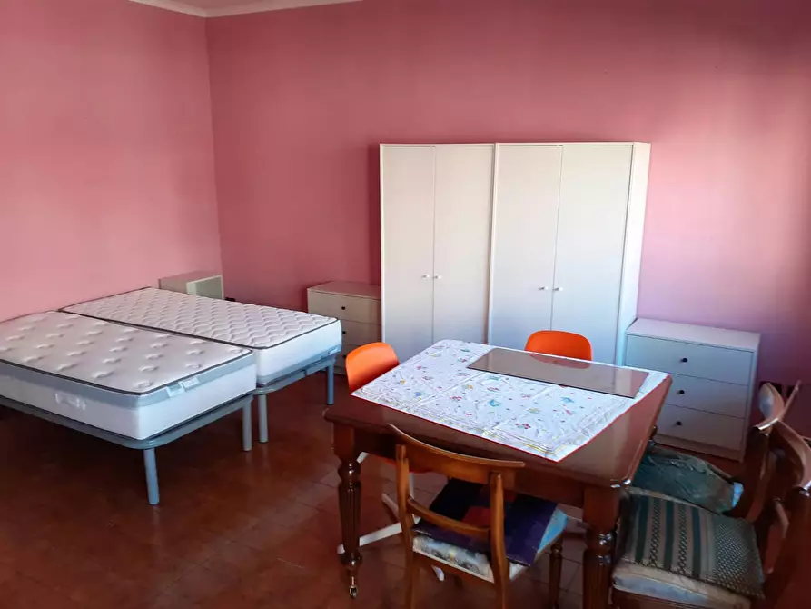 Immagine 9 di Camera in affitto  in Via Leonardo Greppi a Roma