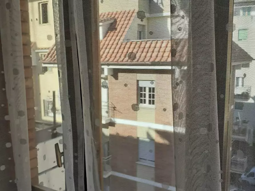 Immagine 1 di Camera in affitto  in Via Leonardo Greppi a Roma