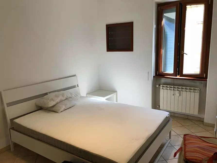 Immagine 3 di Camera in affitto  in Via Annio Felice a Roma