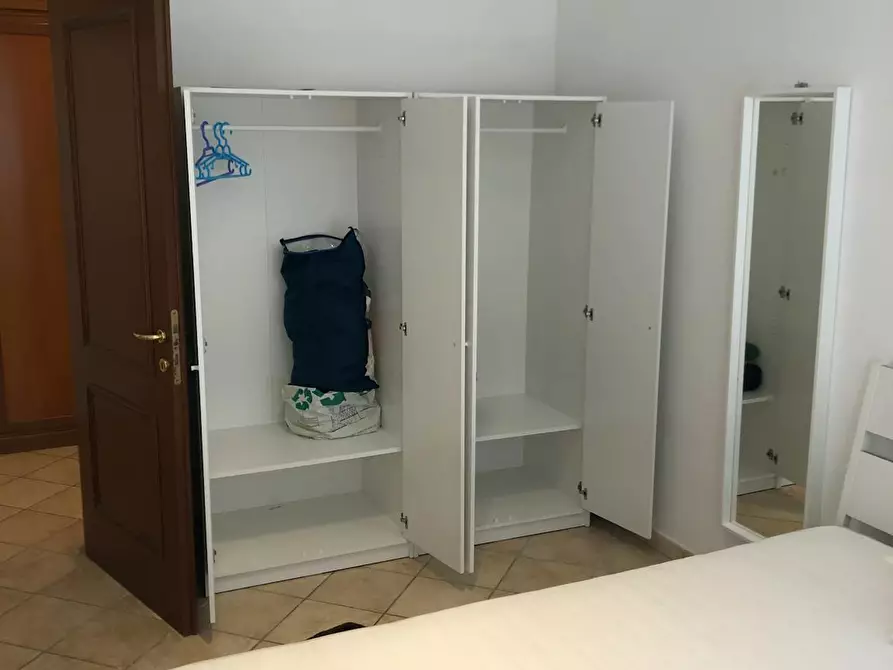 Immagine 7 di Camera in affitto  in Via Annio Felice a Roma