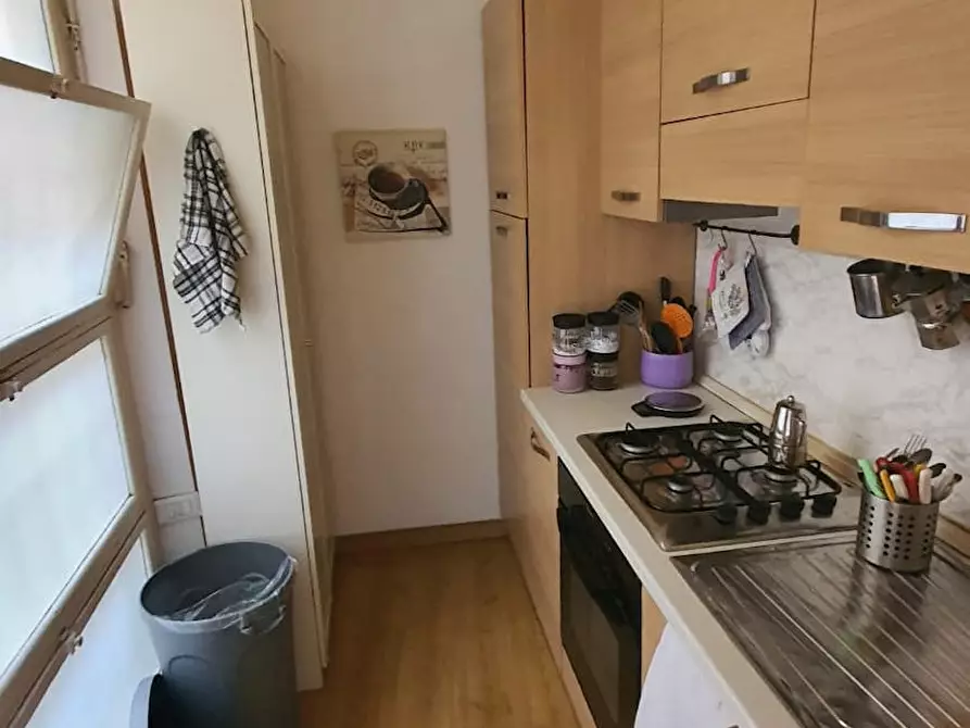 Immagine 10 di Camera in affitto  in Via Ravenna a Roma