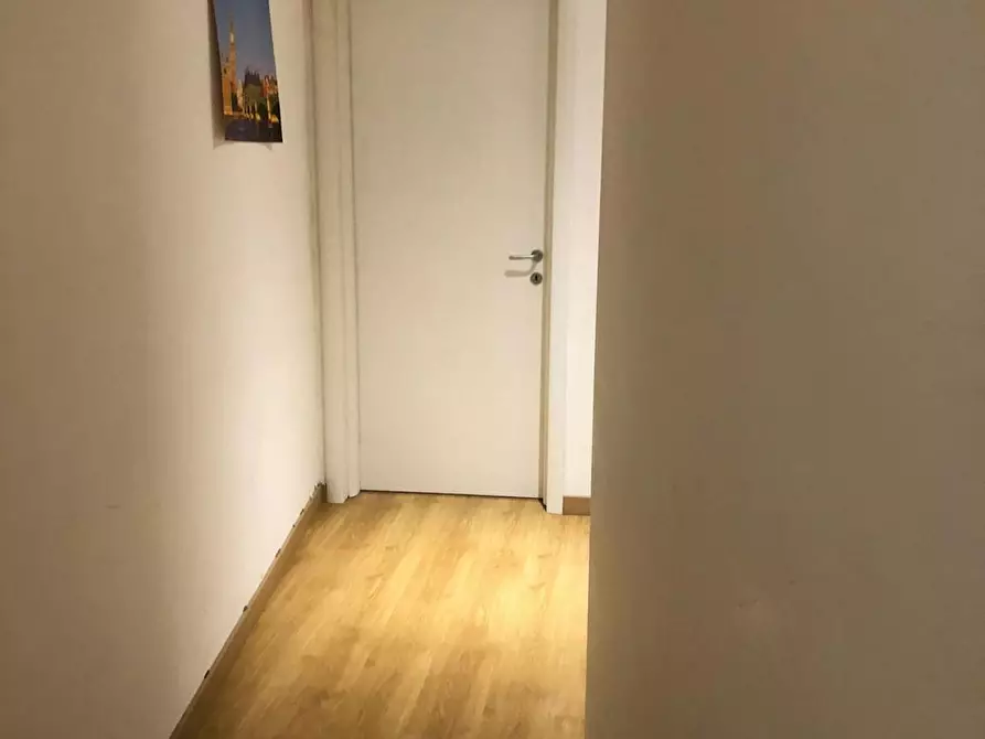 Immagine 4 di Camera in affitto  in Via Ravenna a Roma