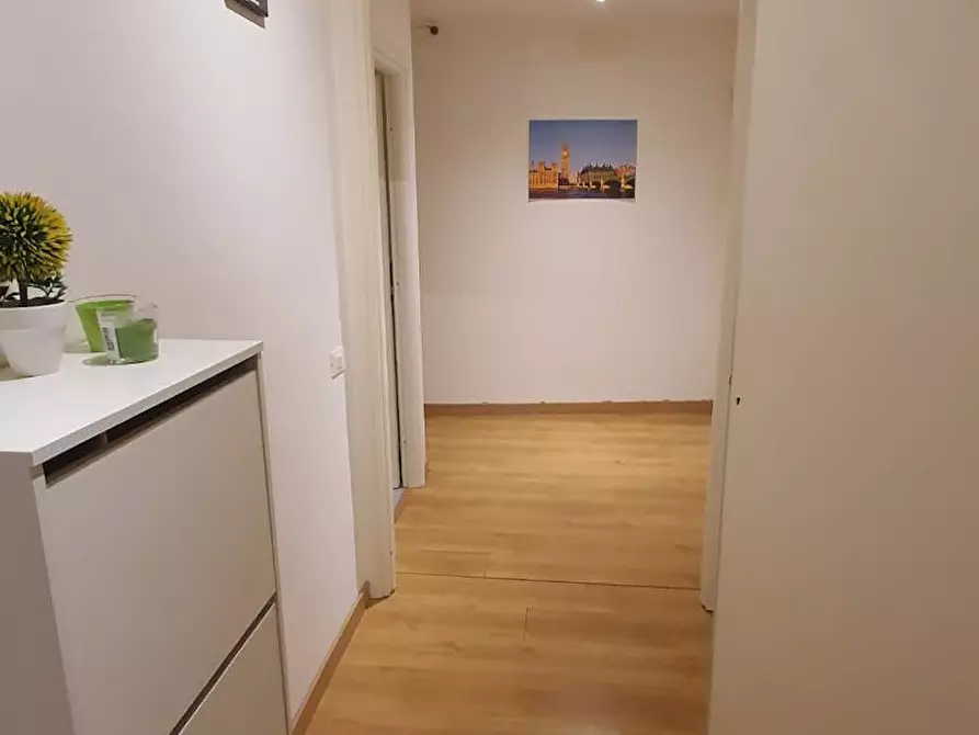 Immagine 7 di Camera in affitto  in Via Ravenna a Roma