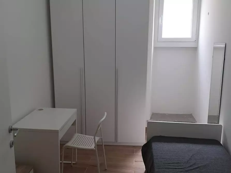 Immagine 1 di Camera in affitto  in Via Giacomo Boni a Roma