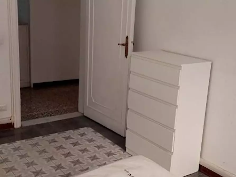 Immagine 2 di Camera in affitto  in Via Carlo Bartolomeo Piazza a Roma