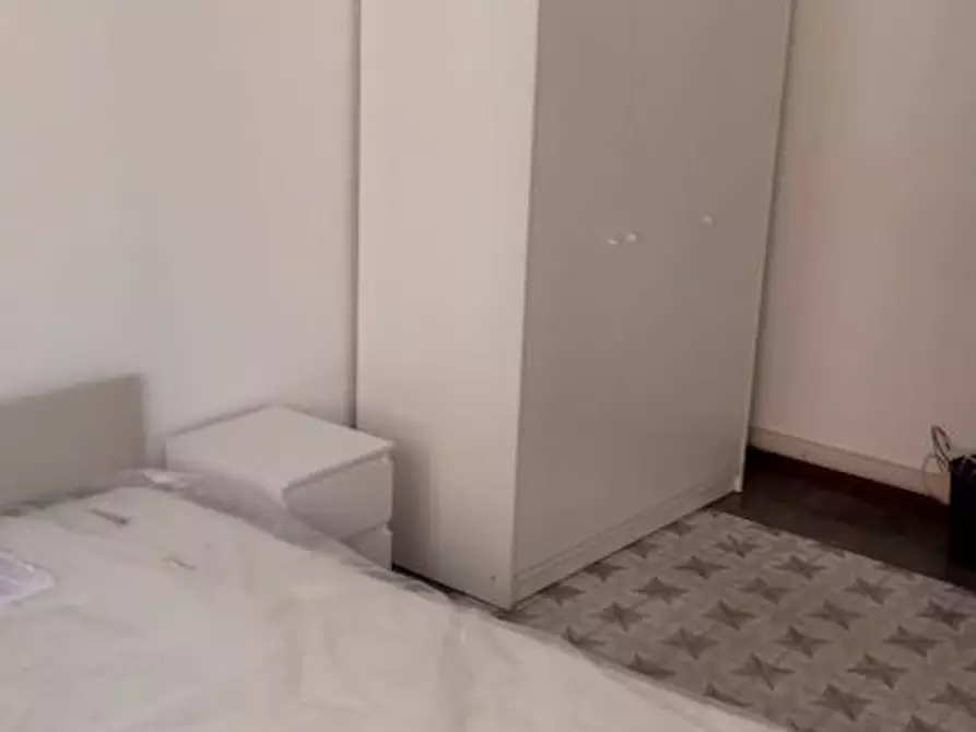 Immagine 8 di Camera in affitto  in Via Carlo Bartolomeo Piazza a Roma