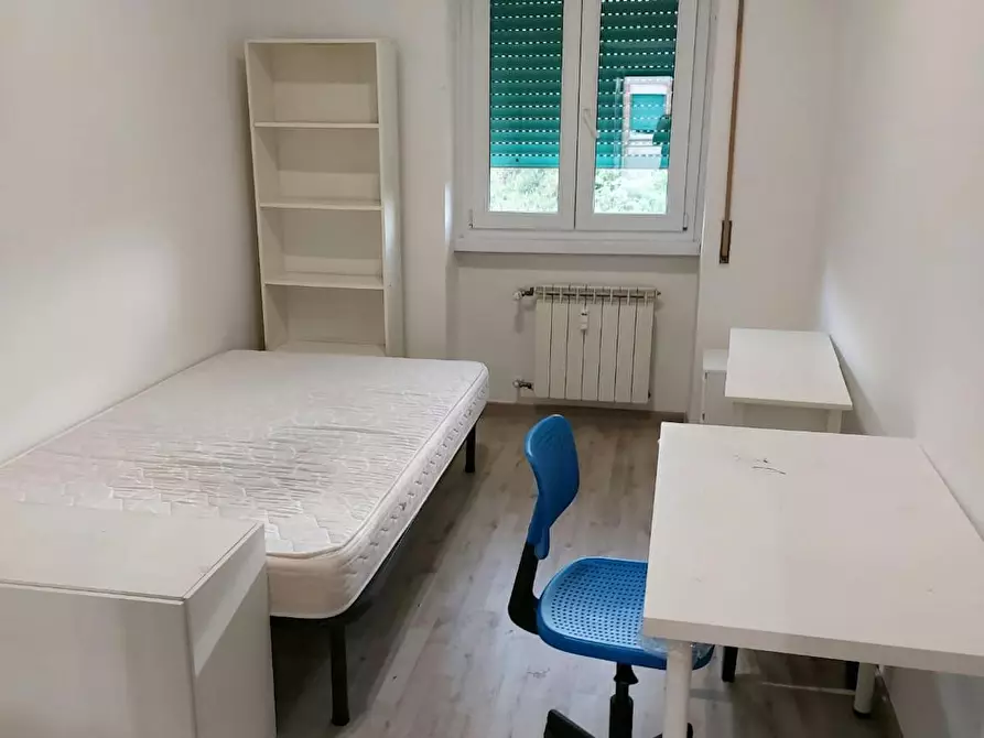 Immagine 3 di Camera in affitto  in Viale di Valle Aurelia a Roma