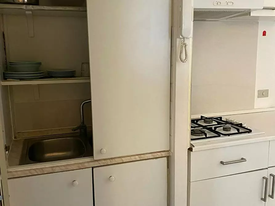 Immagine 10 di Appartamento in affitto  in Via Giovanni Acquaderni a Roma
