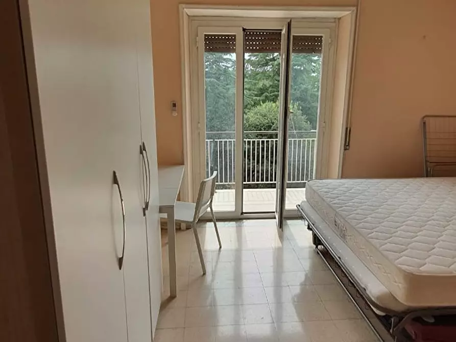 Immagine 3 di Appartamento in affitto  in Via Appia Nuova a Roma