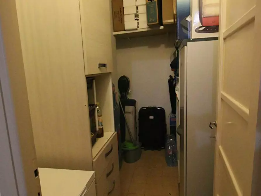 Immagine 5 di Appartamento in affitto  in Via Appia Nuova a Roma