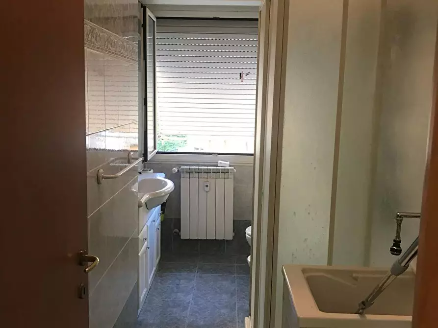 Immagine 9 di Appartamento in affitto  in Via Calpurnio Fiamma a Roma