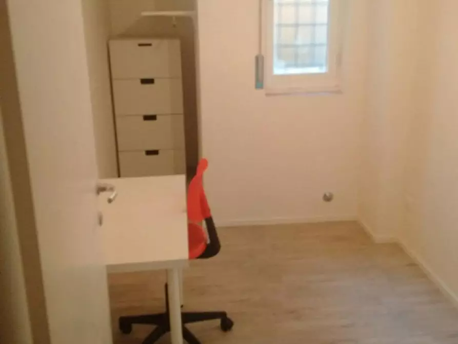 Immagine 8 di Appartamento in affitto  in Via Tigrè a Roma