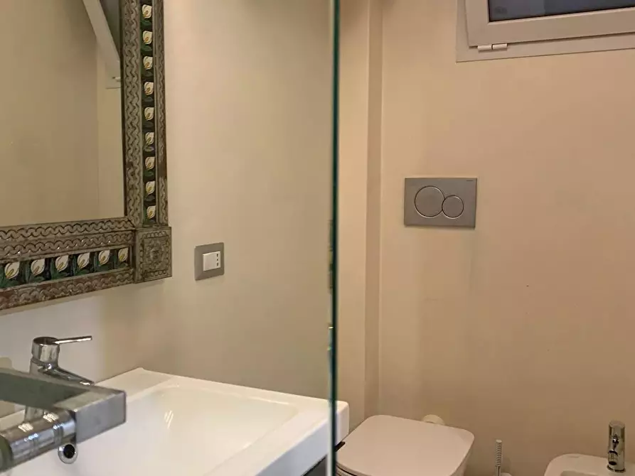 Immagine 10 di Appartamento in affitto  in Via Francesco Duodo a Roma