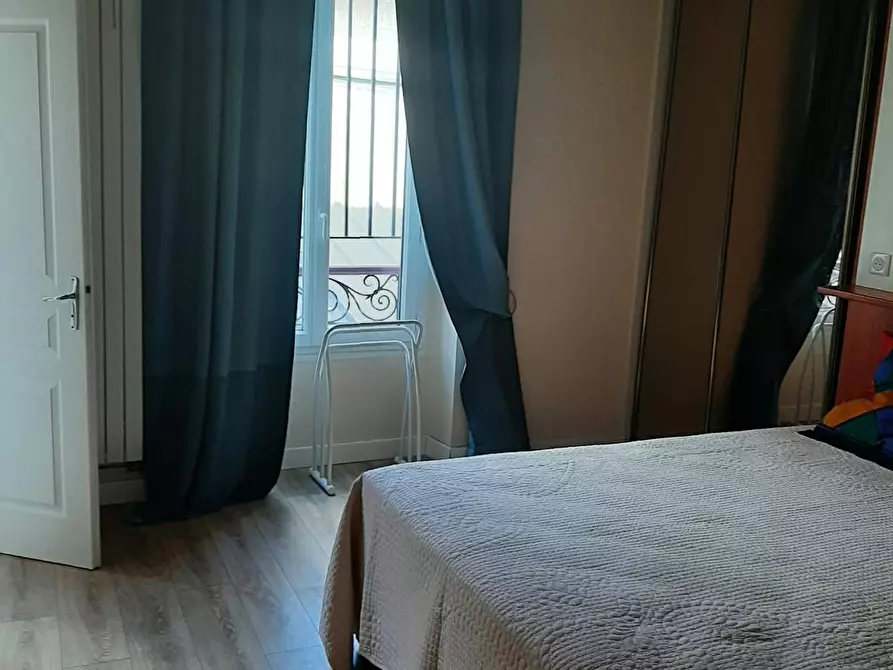Immagine 2 di Appartamento in affitto  in Passage des Taillandiers a Paris