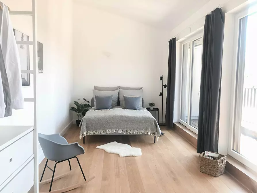 Immagine 7 di Appartamento in affitto  in Homburger Straße a Berlin