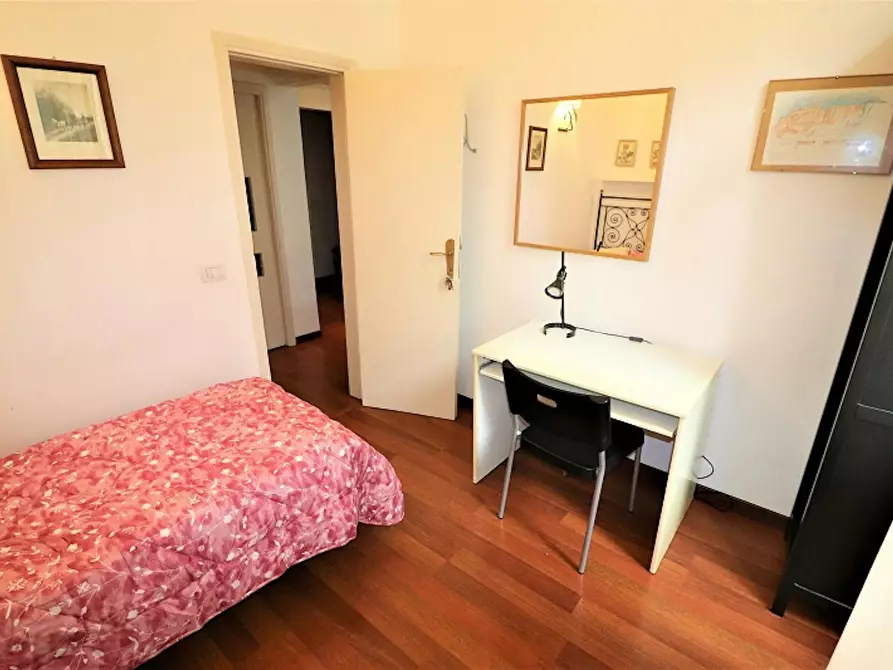 Immagine 6 di Camera in affitto  in Via 27 Aprile a Firenze