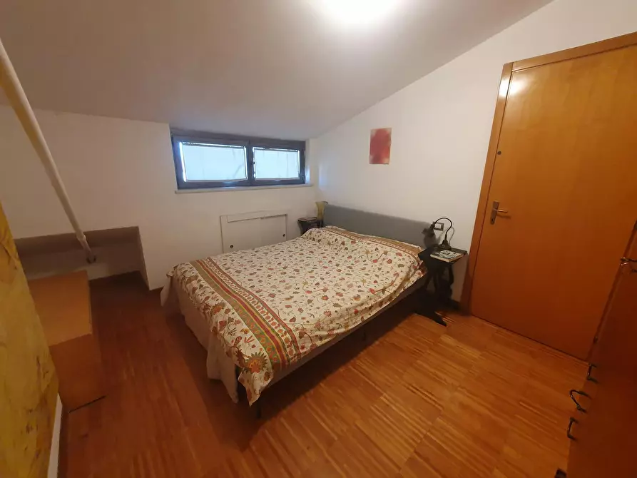 Immagine 1 di Appartamento in affitto  in Via Giulio e Corrado Venini a Milano