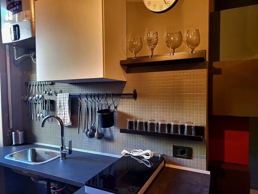 Immagine 5 di Appartamento in affitto  in Viale Famagosta a Milano