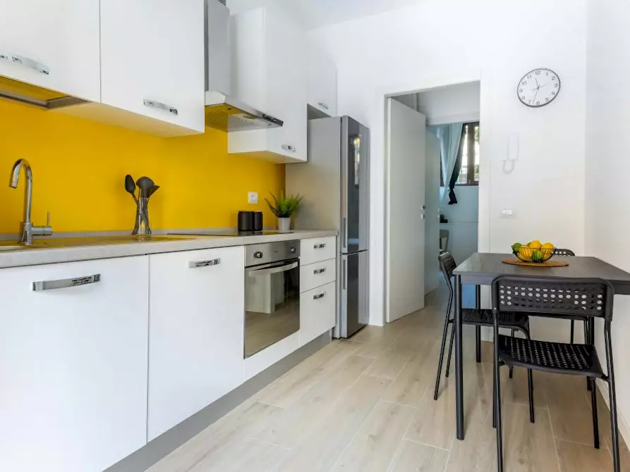 Immagine 2 di Camera in affitto  in Via Maniago a Milano