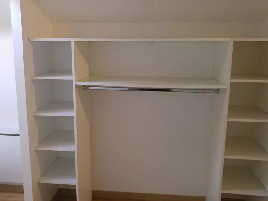 Immagine 5 di Appartamento in affitto  in Rue Jean Desparmet a Lyon 08