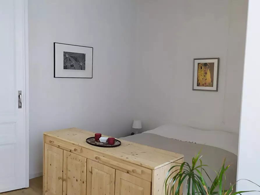 Immagine 2 di Appartamento in affitto  in Rue de Mérode a Saint-Gilles