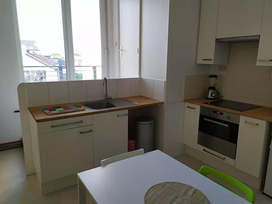 Immagine 6 di Appartamento in affitto  in Rue de Mérode a Saint-Gilles
