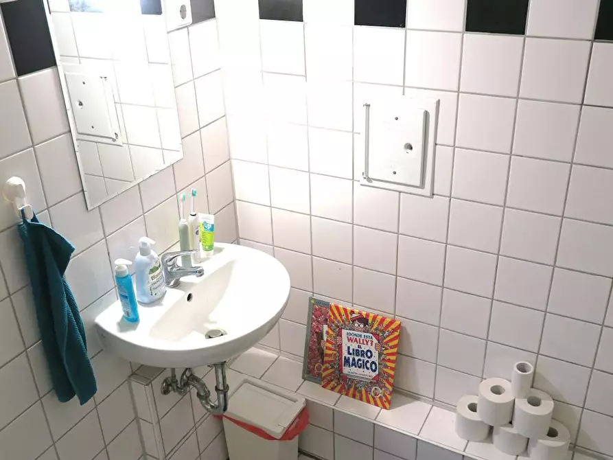 Immagine 9 di Appartamento in affitto  in Kienitzer Straße a Berlin