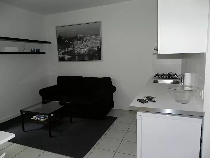 Immagine 5 di Appartamento in affitto  in Rue de Suisse a Saint-Gilles