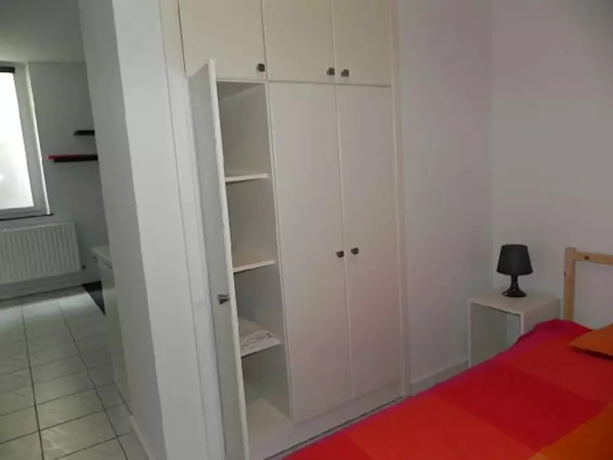 Immagine 2 di Appartamento in affitto  in Rue de Suisse a Saint-Gilles