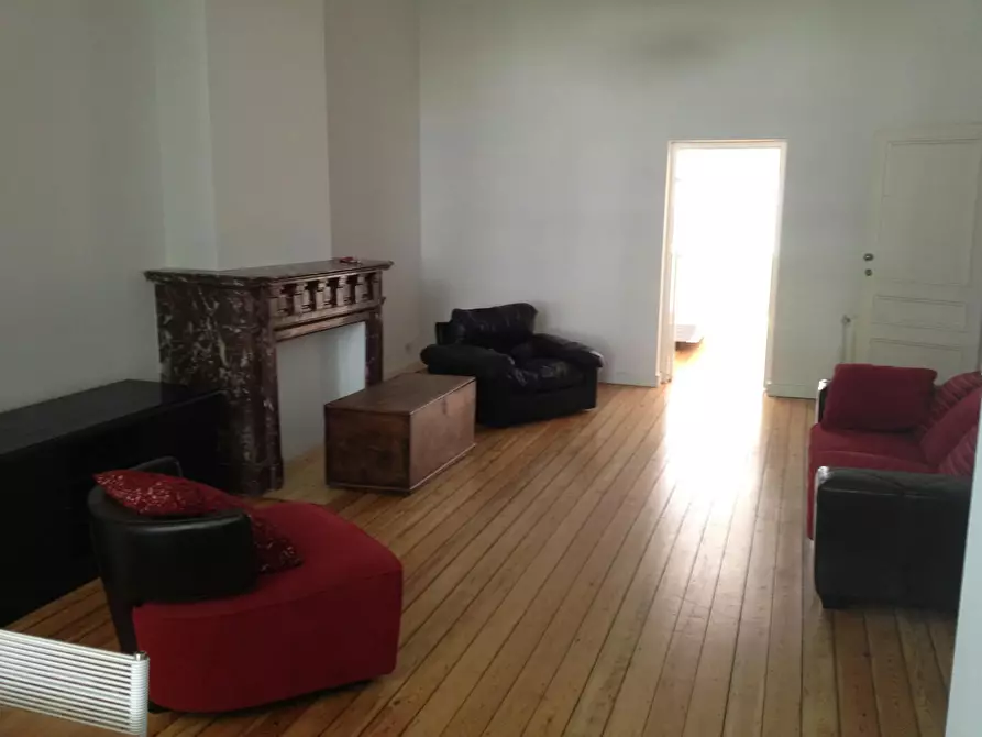 Immagine 8 di Appartamento in affitto  in Rue de Suisse a Saint-Gilles