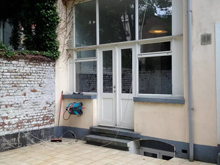 Immagine 10 di Appartamento in affitto  in Rue de Suisse a Saint-Gilles