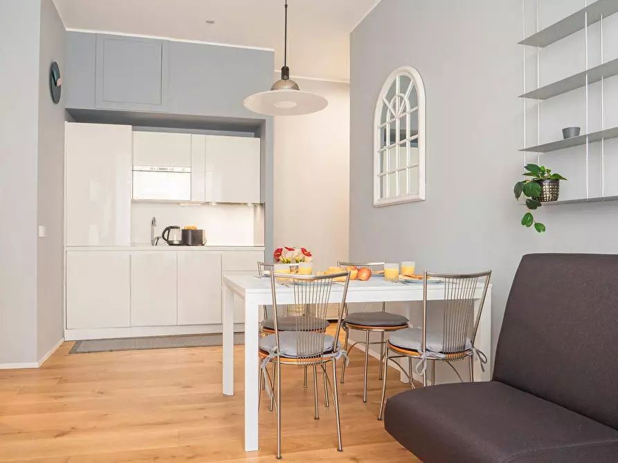 Immagine 5 di Appartamento in affitto  in Via Gian Carlo Castelbarco a Milano