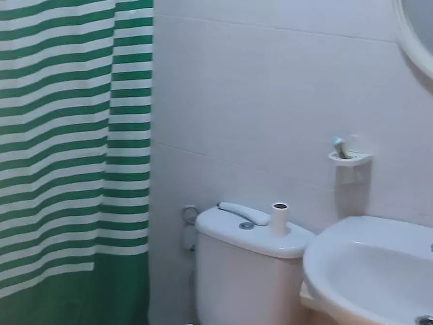 Immagine 5 di Camera in affitto  in Calle de los Claveles a Murcia