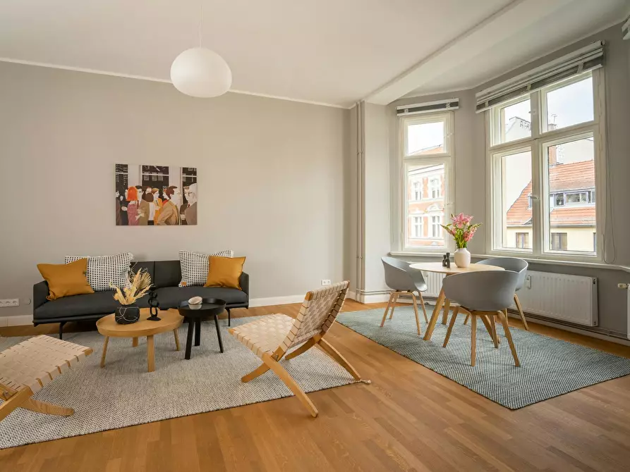 Immagine 5 di Appartamento in affitto  in Alte Schönhauser Straße a Berlin