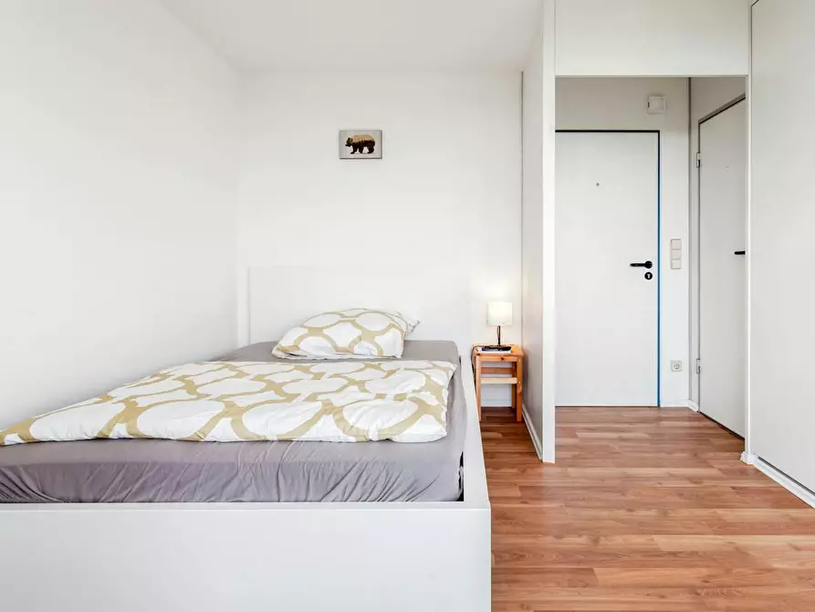 Immagine 2 di Appartamento in affitto  in Holsteiner Straße a Magdeburg