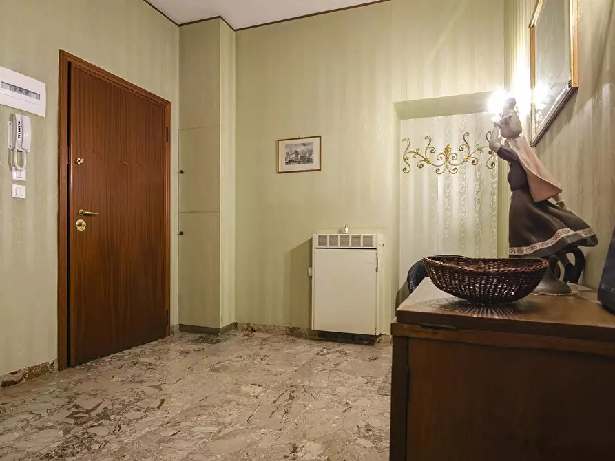 Immagine 2 di Appartamento in affitto  in Viale Antonio Silvani a Bologna