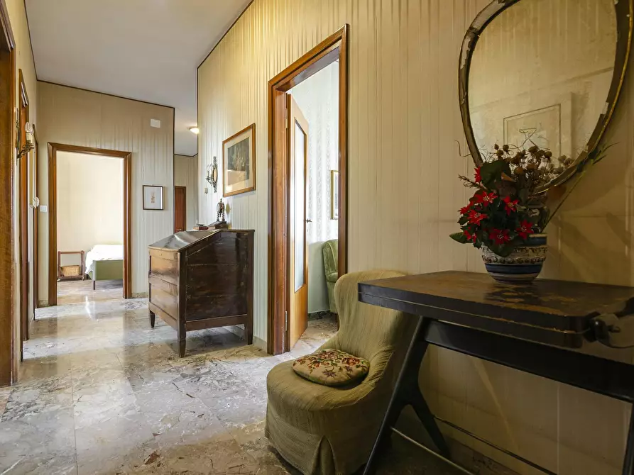 Immagine 3 di Appartamento in affitto  in Viale Antonio Silvani a Bologna