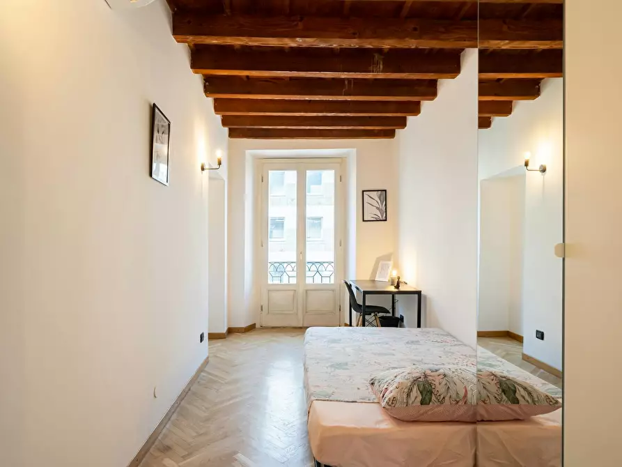 Immagine 2 di Camera in affitto  in Corso Venezia a Milano