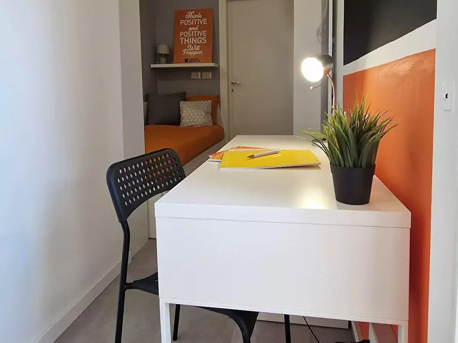 Immagine 4 di Camera in affitto  in Lungotevere di Pietra Papa a Roma