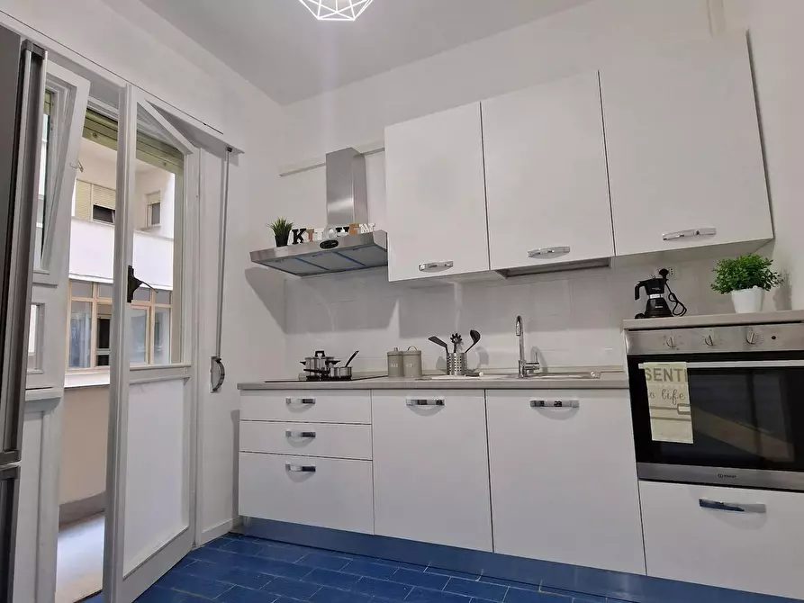 Immagine 10 di Camera in affitto  in Lungotevere di Pietra Papa a Roma