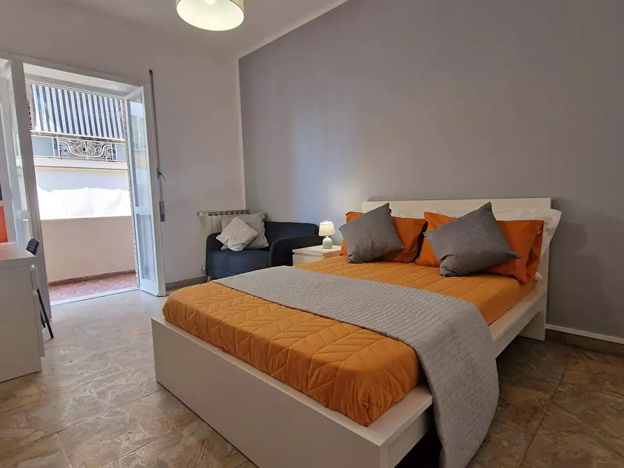 Immagine 8 di Camera in affitto  in Lungotevere di Pietra Papa a Roma